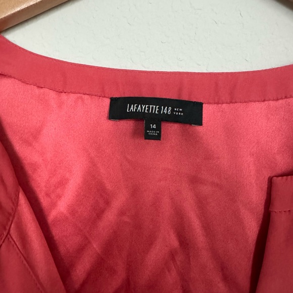 Lafayette 148 Coral 100% Silk Blouse - sz 14 - Picture 3 of 5